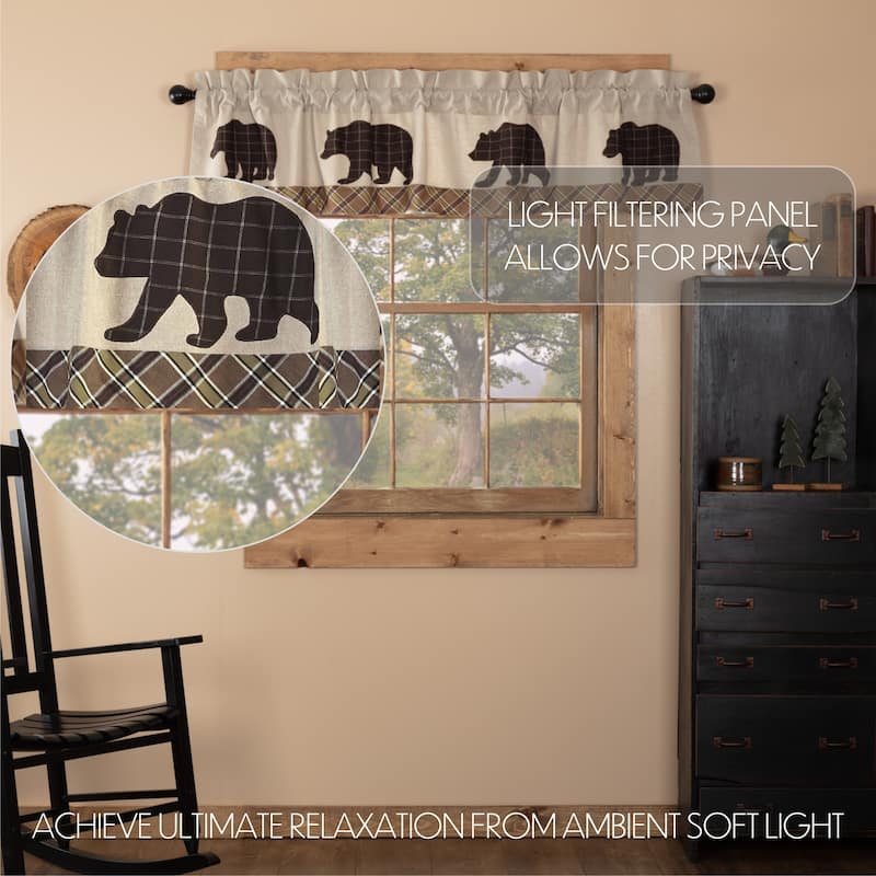 Wyatt Bear Valance