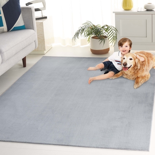 SAFAVIEH Faux Rabbit Fur Machine Washable Slip Resistant Rug - On
