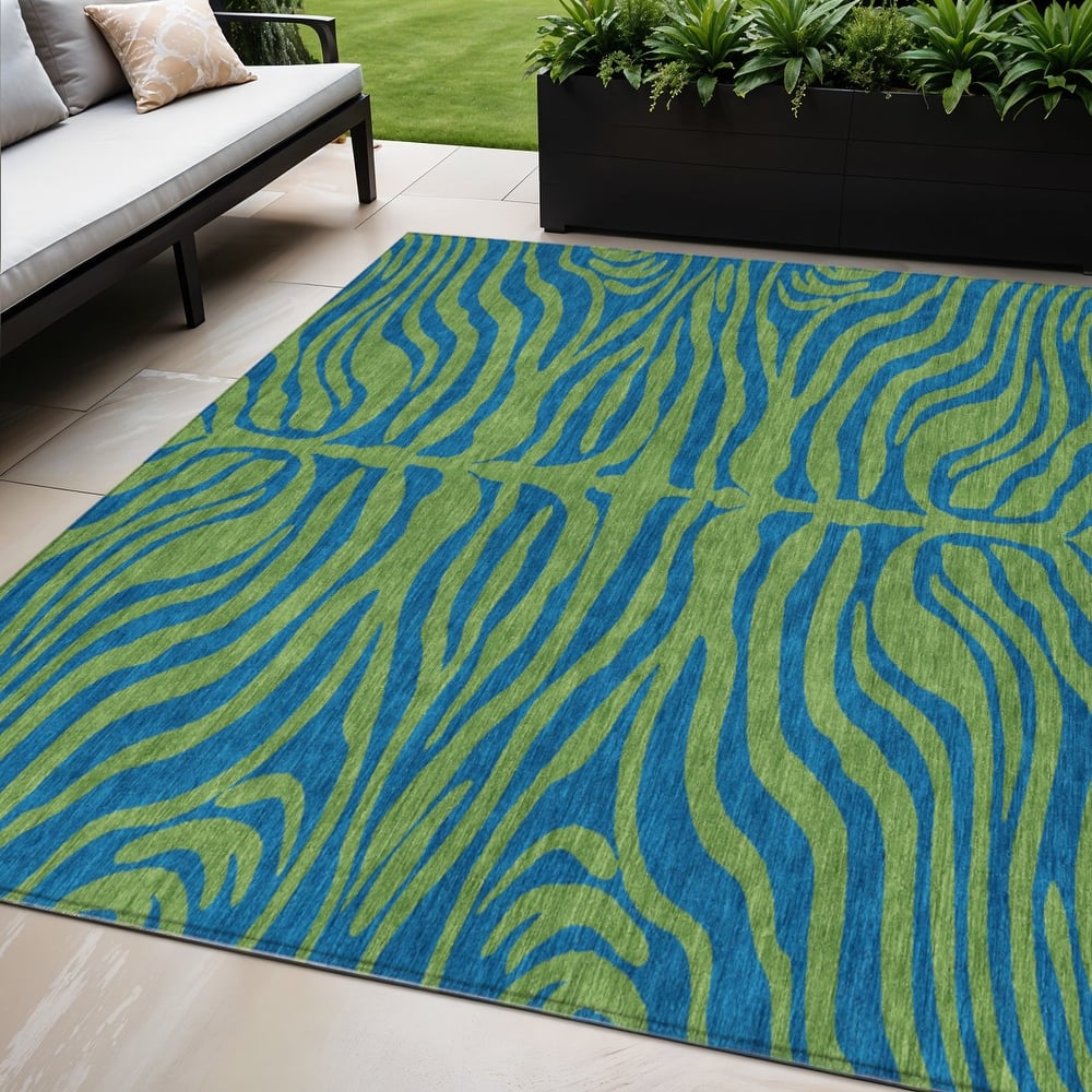 HomeRoots Animal Print Transitional Rectangle Outdoor Rug