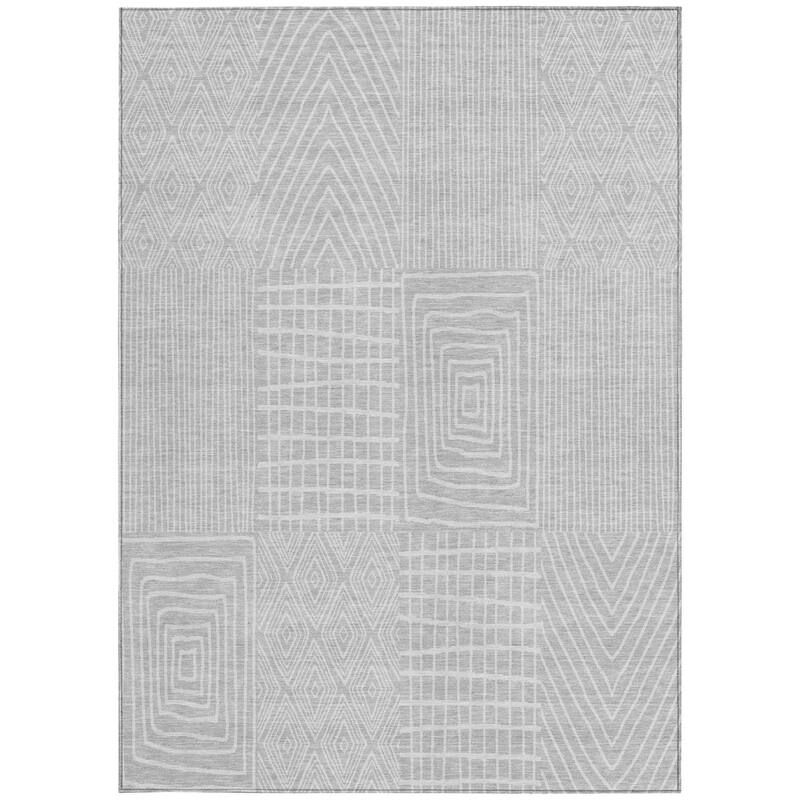 HomeRoots Geometric Transitional Rectangle Outdoor Rug