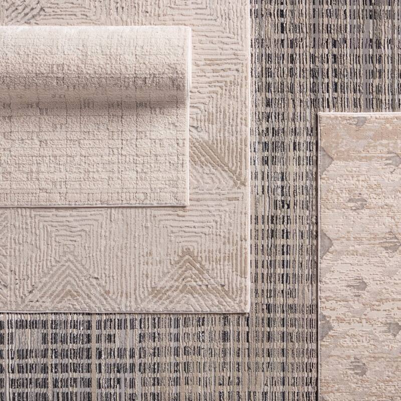 Loxen Geometric Light Gray/Silver Rug
