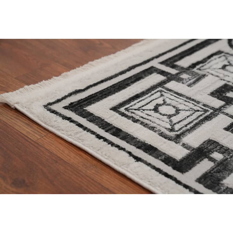 Machine Made Oriental Polyester Carpet Modern Geometric Beige & Ivories Modern Area Rug - 7' 8'' X 5' 2''