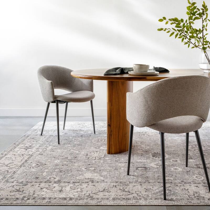 Livabliss Davina Updated Traditional Medallion Area Rug
