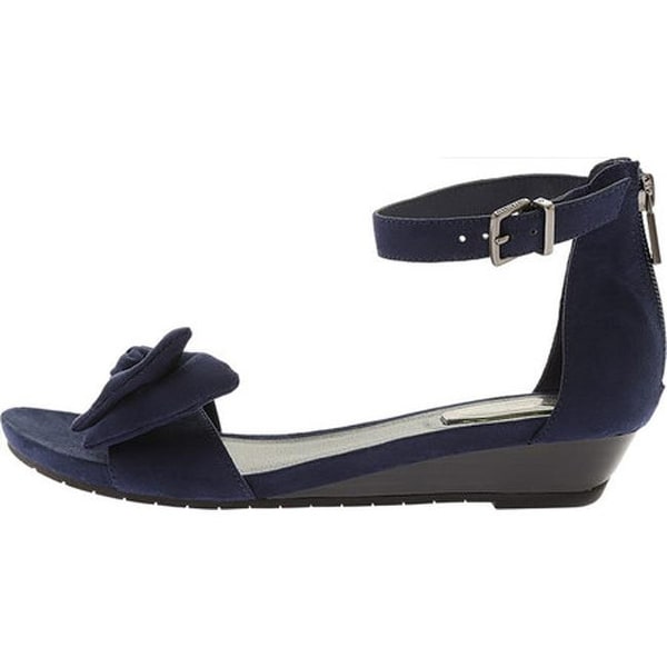 kenneth cole navy sandals