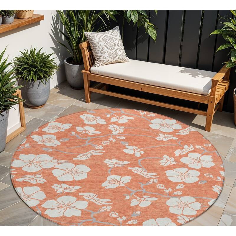 HomeRoots Floral Transitional Rectangle Outdoor Rug - 8' Round