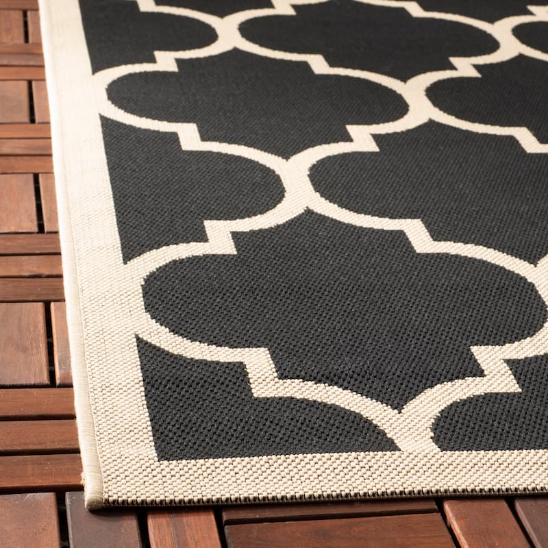 SAFAVIEH Courtyard Kathy Indoor/ Outdoor Waterproof Patio Backyard Rug