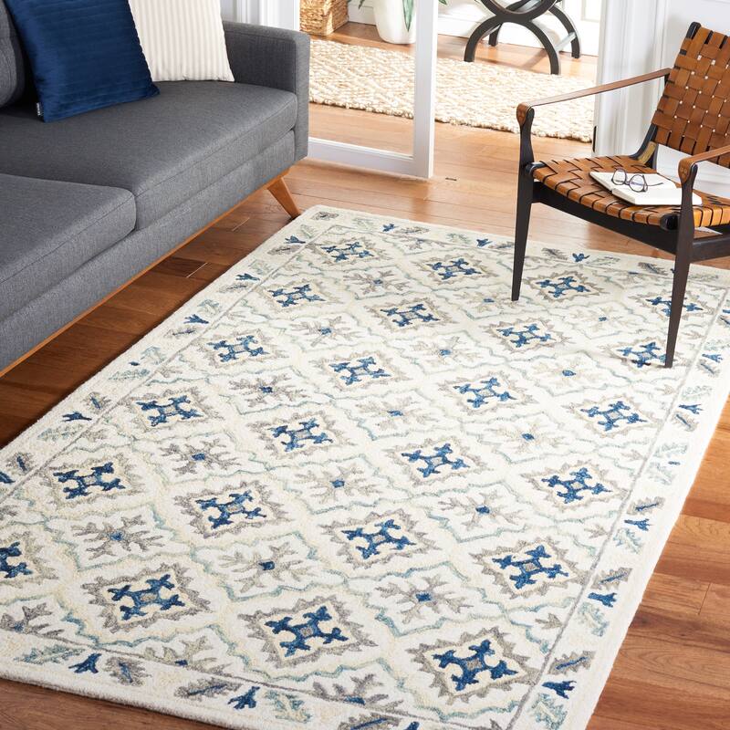 SAFAVIEH Handmade Aspen Nabiha Boho Wool Rug - 6' x 9' - Ivory/Blue