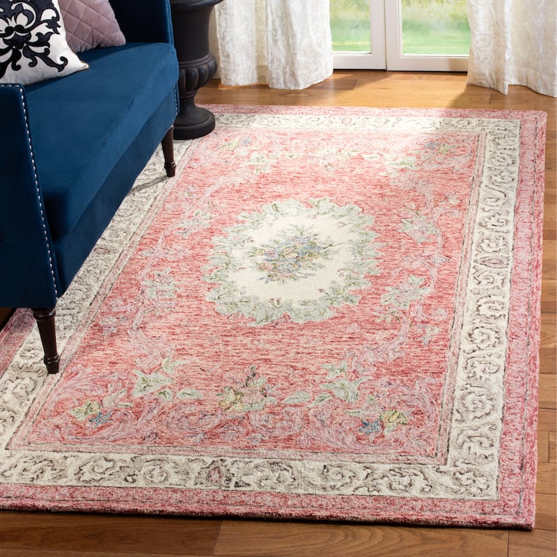 SAFAVIEH Handmade Aubusson Rumia Traditional Oriental Wool Rug - 4' x 6' - Red/Ivory