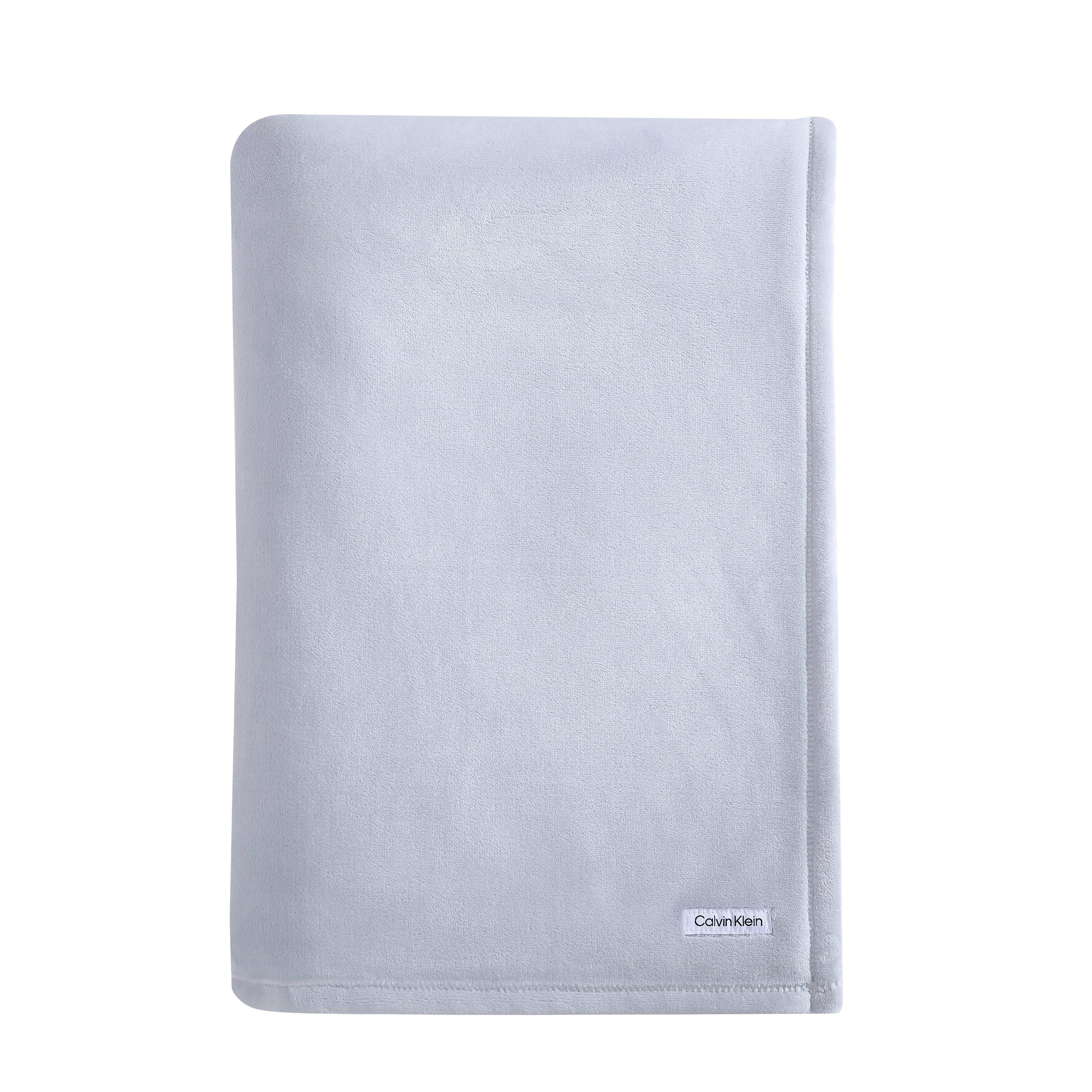 Calvin Klein Plush Solid Reversible Blanket King Light Blue