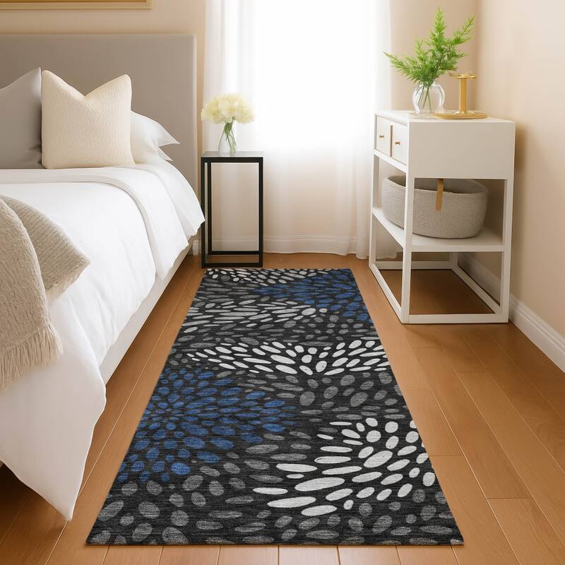 Machine Washable Indoor/ Outdoor Modern Genoa Chantille Rug