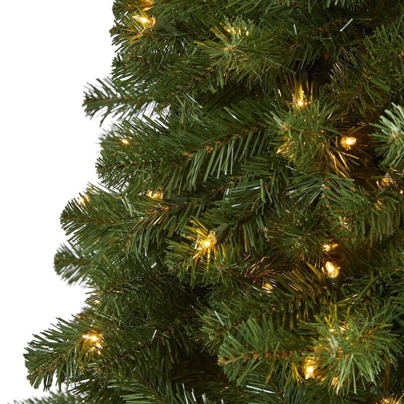 7.5ft Virginia Fir Artificial Christmas Tree with 450 Clear Lights and 979 Bendable Branches - Green - 84