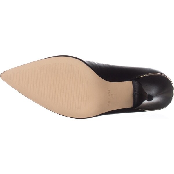 nine west whistles pump