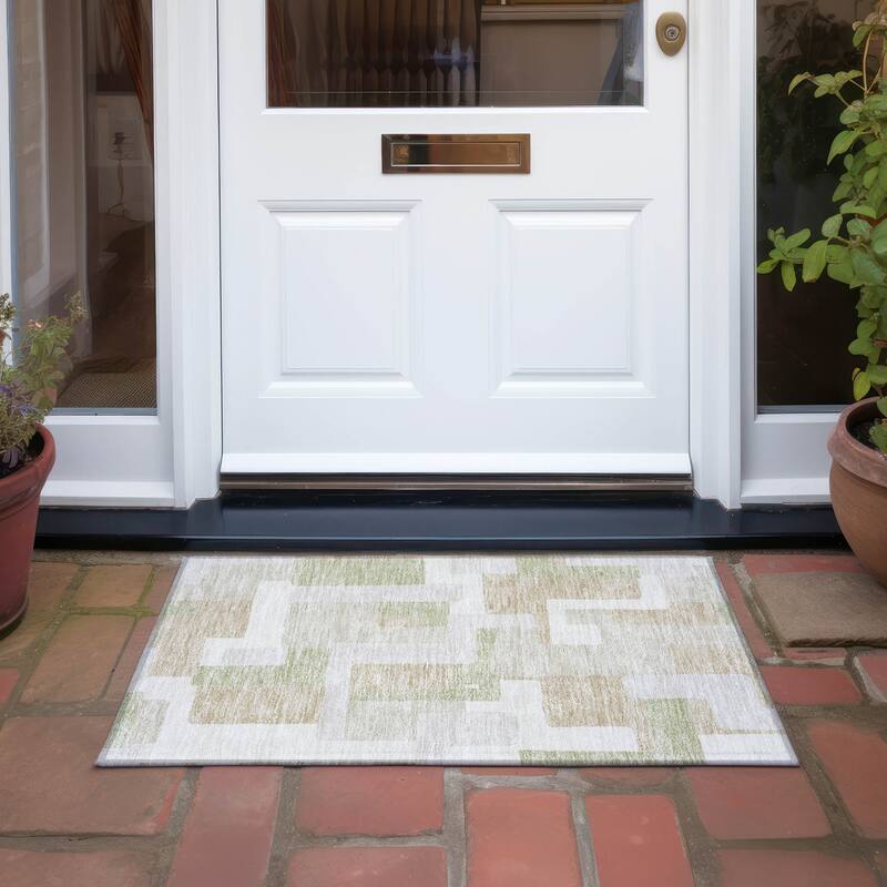 Machine Washable Indoor/ Outdoor Contempoary Blocks Chantille Rug - Beige - 1'8" x 2'6"