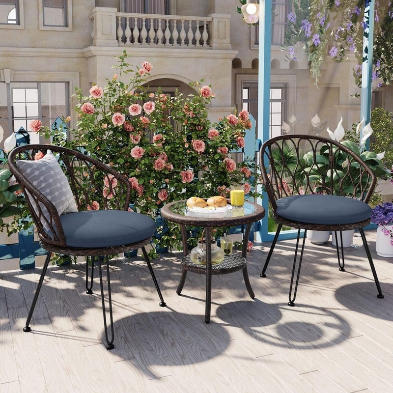 2-Person Outdoor Leisure Set with Glass Round Table and Cushions for Patios and Balconies