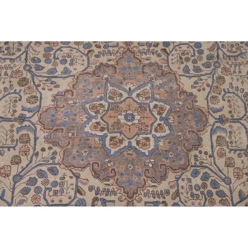 Traditional Tabriz Persian Vintage Rug Hand-Knotted Wool Carpet - 6'10"x 9'10"