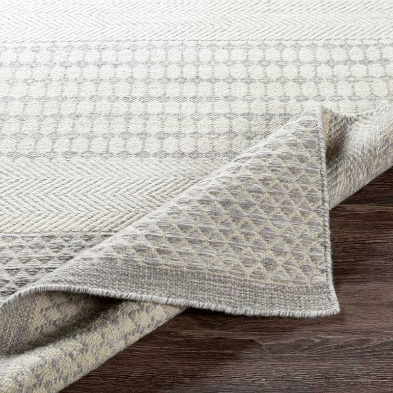 Livabliss Casual Mardin Diamond Area Rug