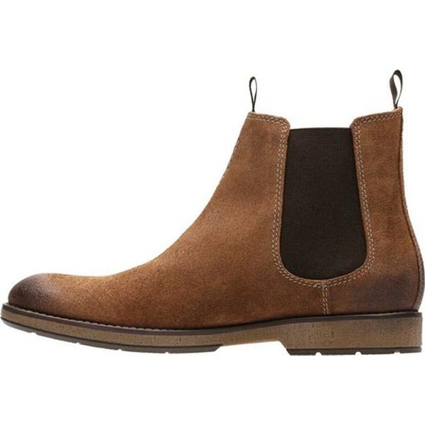 clarks hinman suede chelsea boots