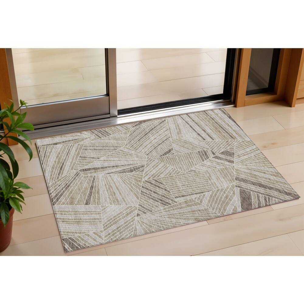 HomeRoots Geometric Transitional Rectangle Outdoor Rug