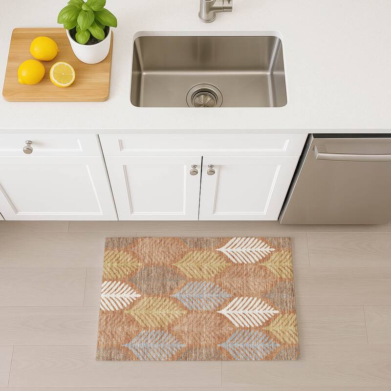 Machine Washable Indoor/ Outdoor Modern Fern Chantille Rug