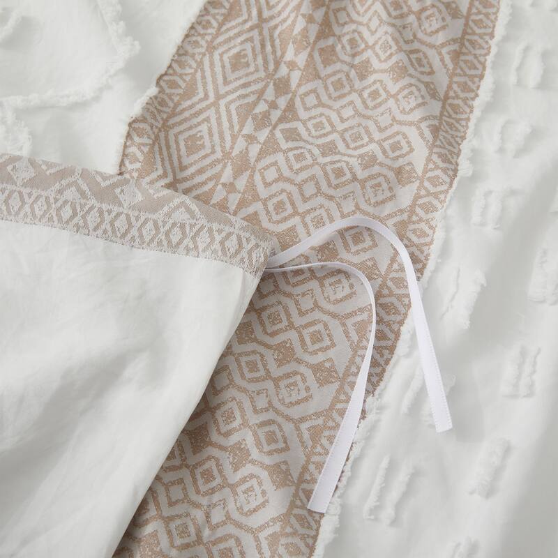 3-Piece Textured Stripe Geometric Oversized Stylish Duvet Cover Set