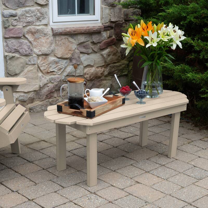 HIGHWOOD Outdoor Conversation Table