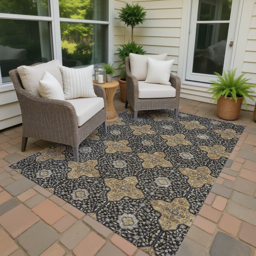 Machine Washable Indoor/ Outdoor Traditional Taylor Chantille Rug