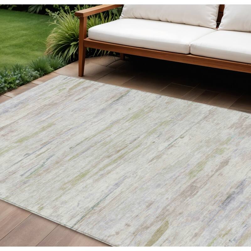 HomeRoots Abstract Transitional Rectangle Outdoor Rug - 8' X 10'