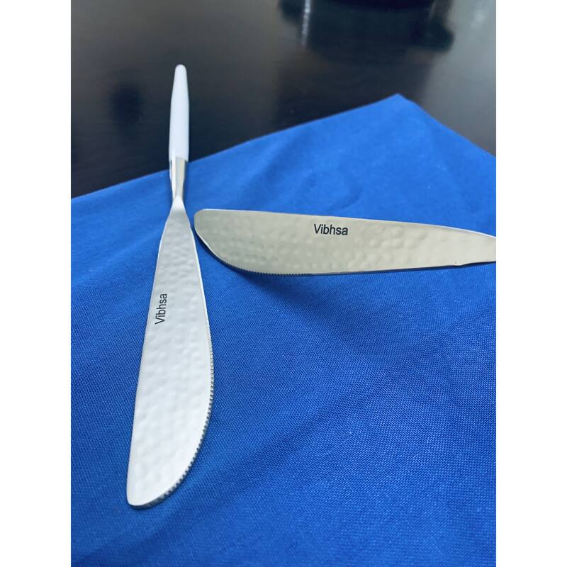 Vibhsa Hammered Flatware set of 20 pieces (Silver, White)