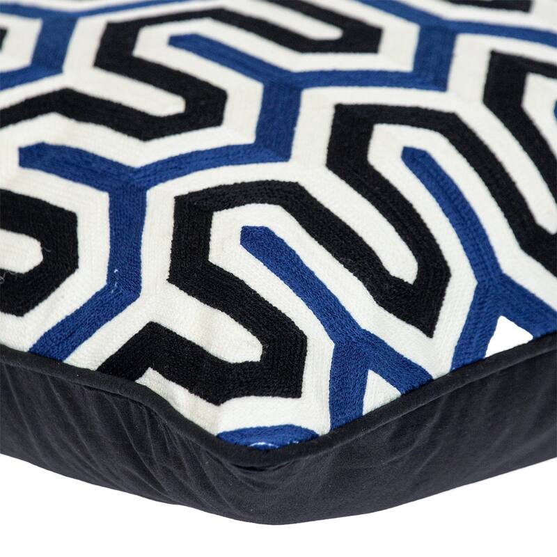 HomeRoots 18" X 18" Blue And White 100% Cotton Geometric Zippered Pillow