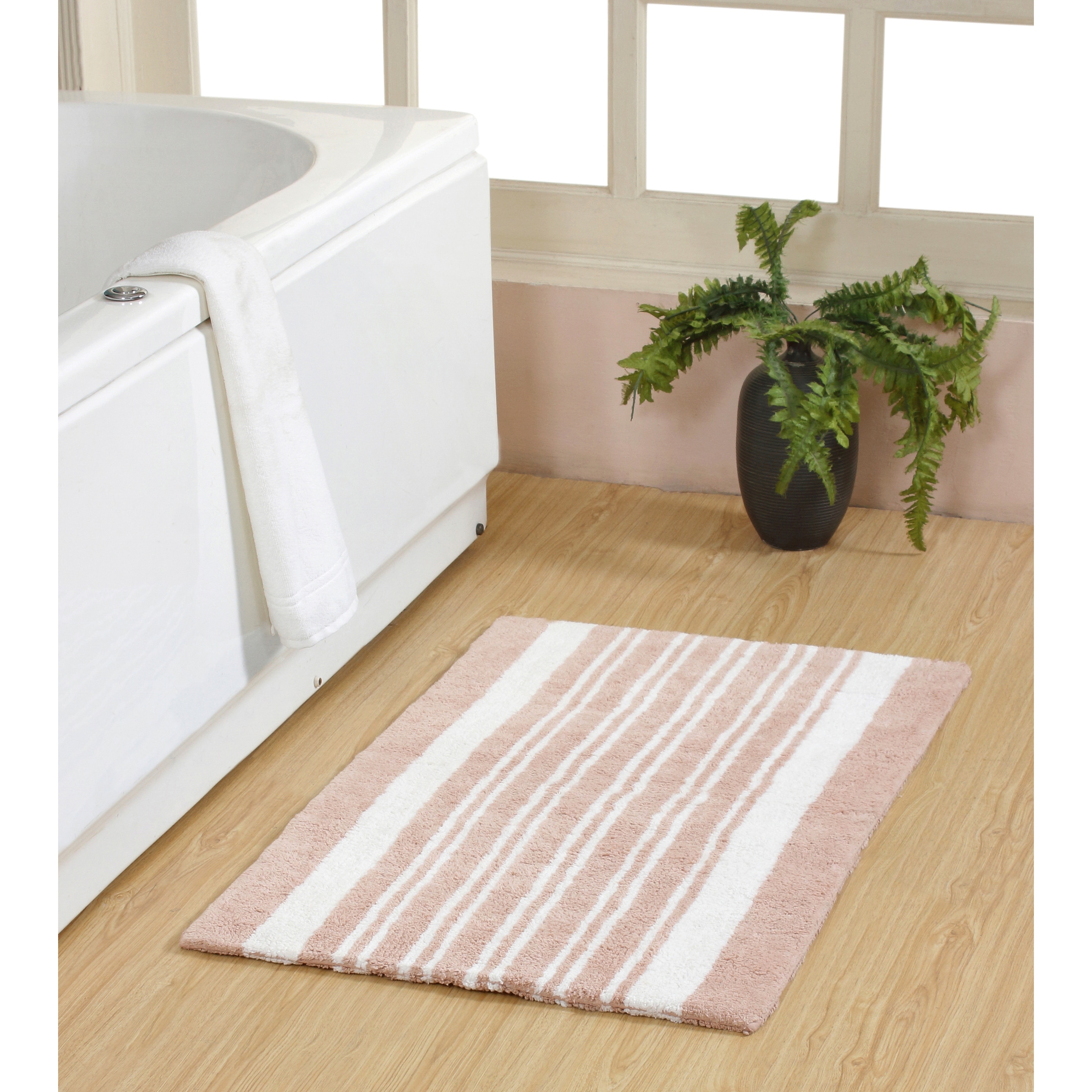 Chesapeake Delran Cotton Tufted Reversible Bath Rug - 24"X40"