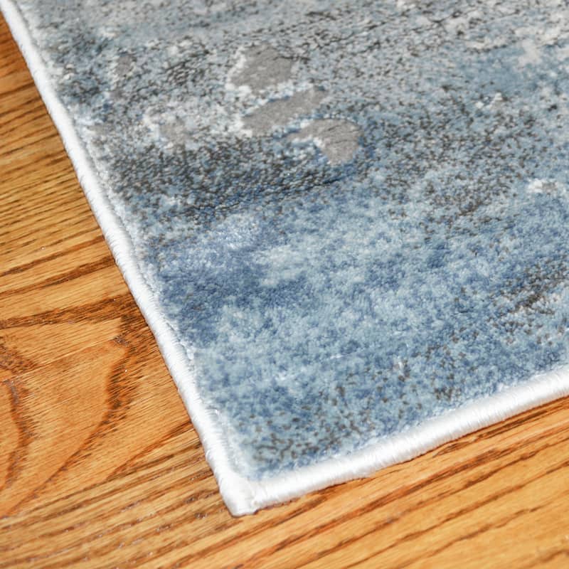 Mayberry Everest Nova Modern Area Rug