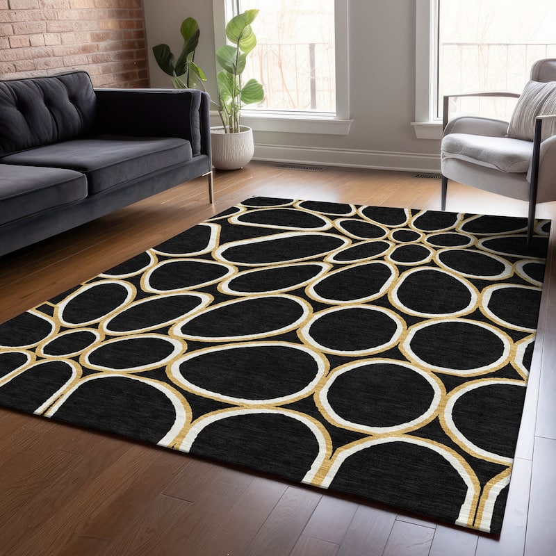 Machine Washable Indoor/ Outdoor Modern Bubbles Chantille Rug - Black - 9' x 12'