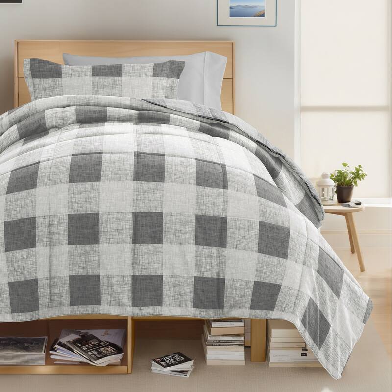 8pc Twin XL Pattern Dorm Bedding Bundle