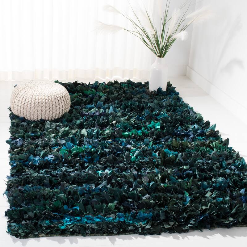 SAFAVIEH Handmade Rio Shag Chihoko 3.5-inch Extra Thick Decorative Rug - 5' x 8' - Green/Multi