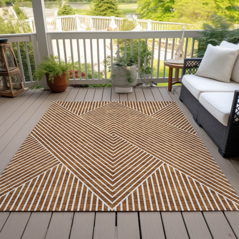 Machine Washable Indoor/ Outdoor Modern Geo Chantille Rug