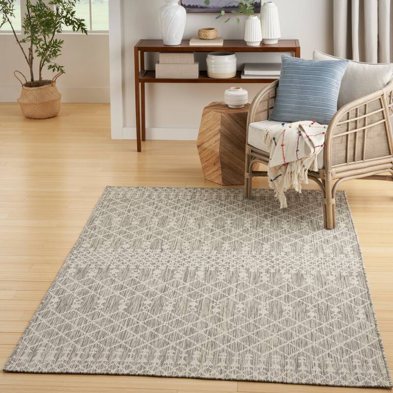 Nourison Positano Indoor/Outdoor Moroccan Area Rug