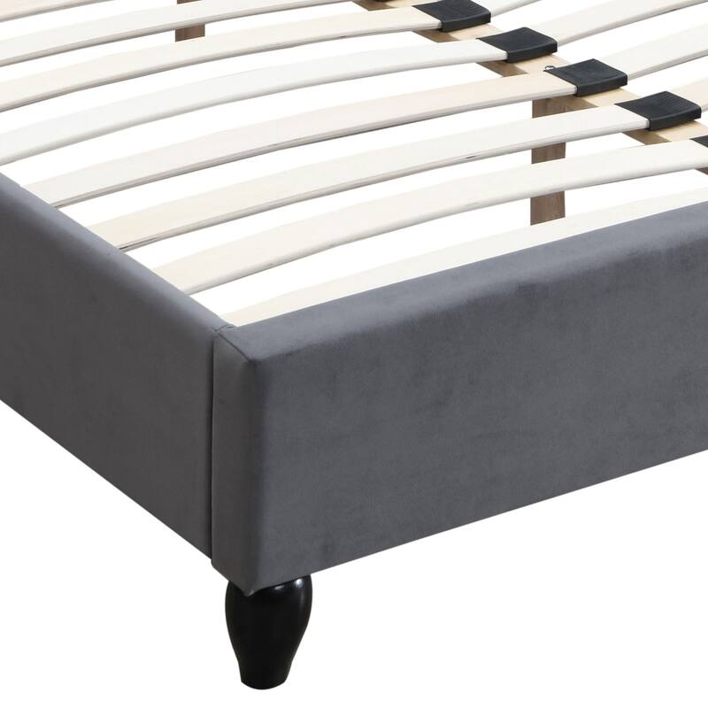 Wetherley Charcoal Tufted Platform Bed