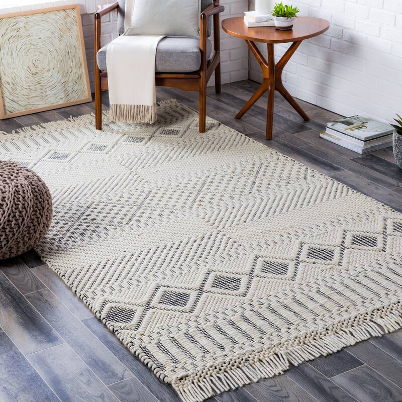 Livabliss Zlatko Global Geometric Area Rug