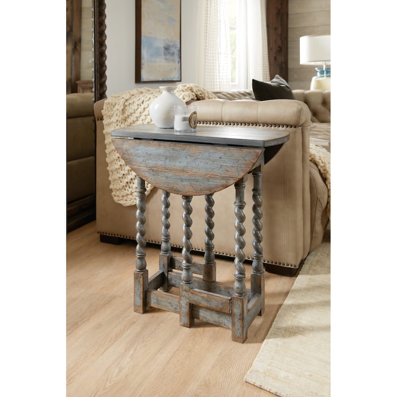 Hooker Furniture Prause Gate 24" Round Euro-American Antique Drop Leaf