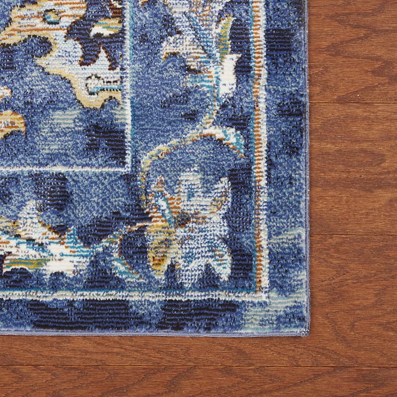 Sevita Traditional Jacobean Area Rug