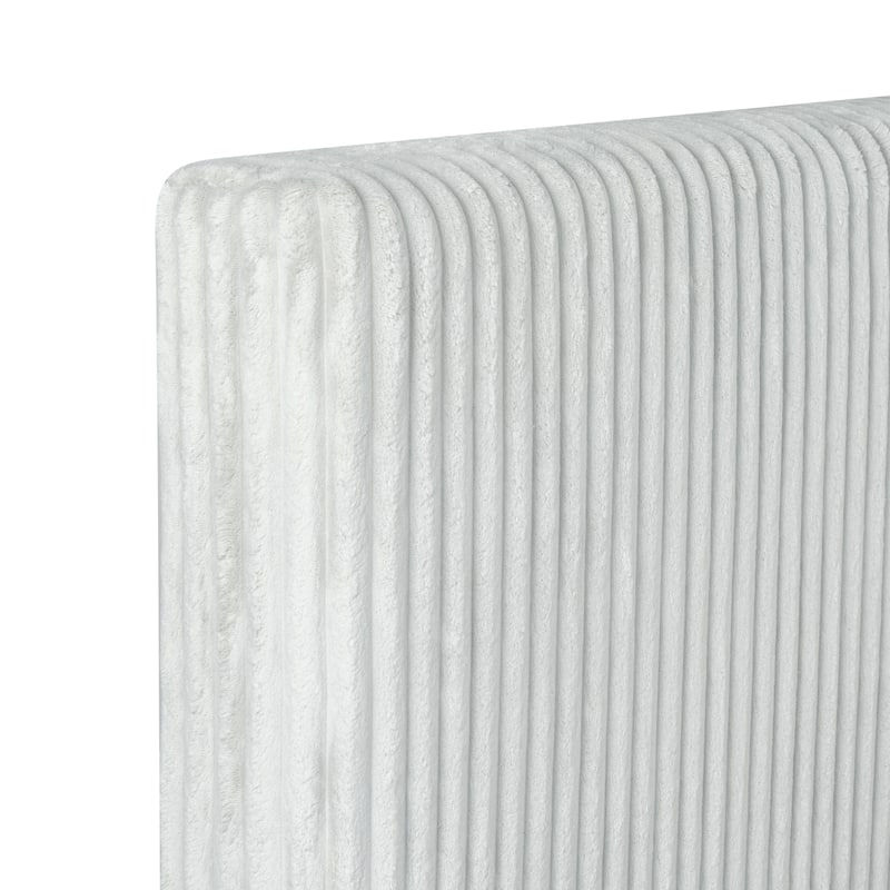 SAFAVIEH Couture Mallika Plush Corduroy Bed.