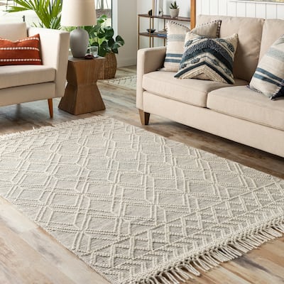 Livabliss Hayli Handmade Farmhouse Wool Blend Area Rug