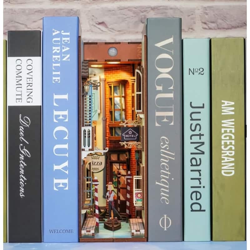 DIY 3D Book Nook Kit - Travel in Venice 127pcs - Multi-Color