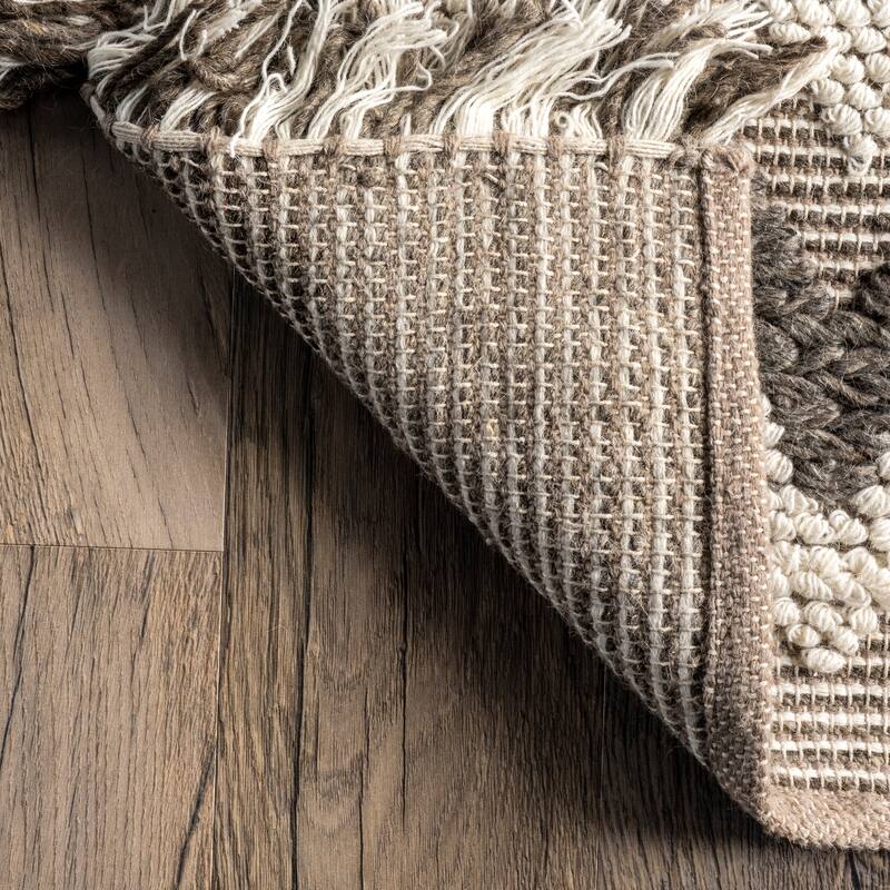 Nuloom Dylan Textured Wool Modern Shaggy Fringe Area Rug