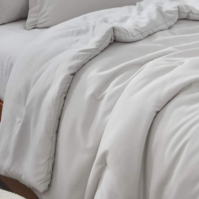 Dorm Haul® - Cozy College Comforter Set - Twin XL Bedding