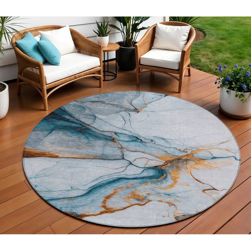 HomeRoots Abstract Modern Rectangle Outdoor Rug - 8' Round
