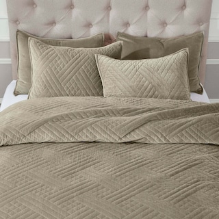 Superior Karina Cotton Velvet Lightweight Quilt Set