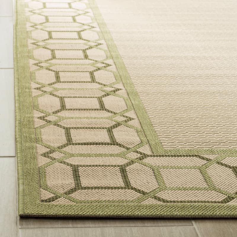 Martha Stewart by SAFAVIEH Facet Border Indoor/ Outdoor Waterproof Rug