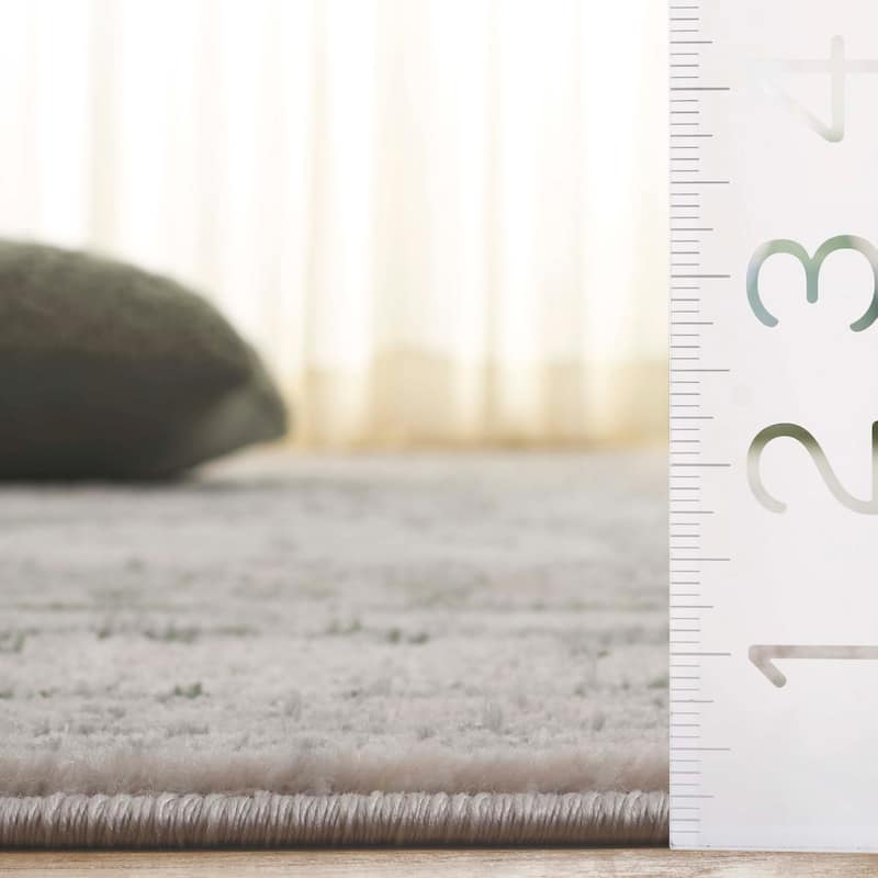 SAFAVIEH Prestige Ursula Contemporary Rug
