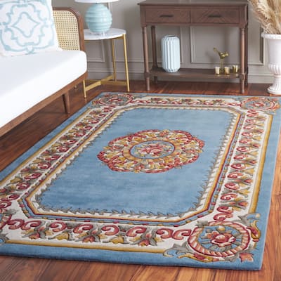 SAFAVIEH, Handmade Naples Cathelyne Traditional Wool Rug